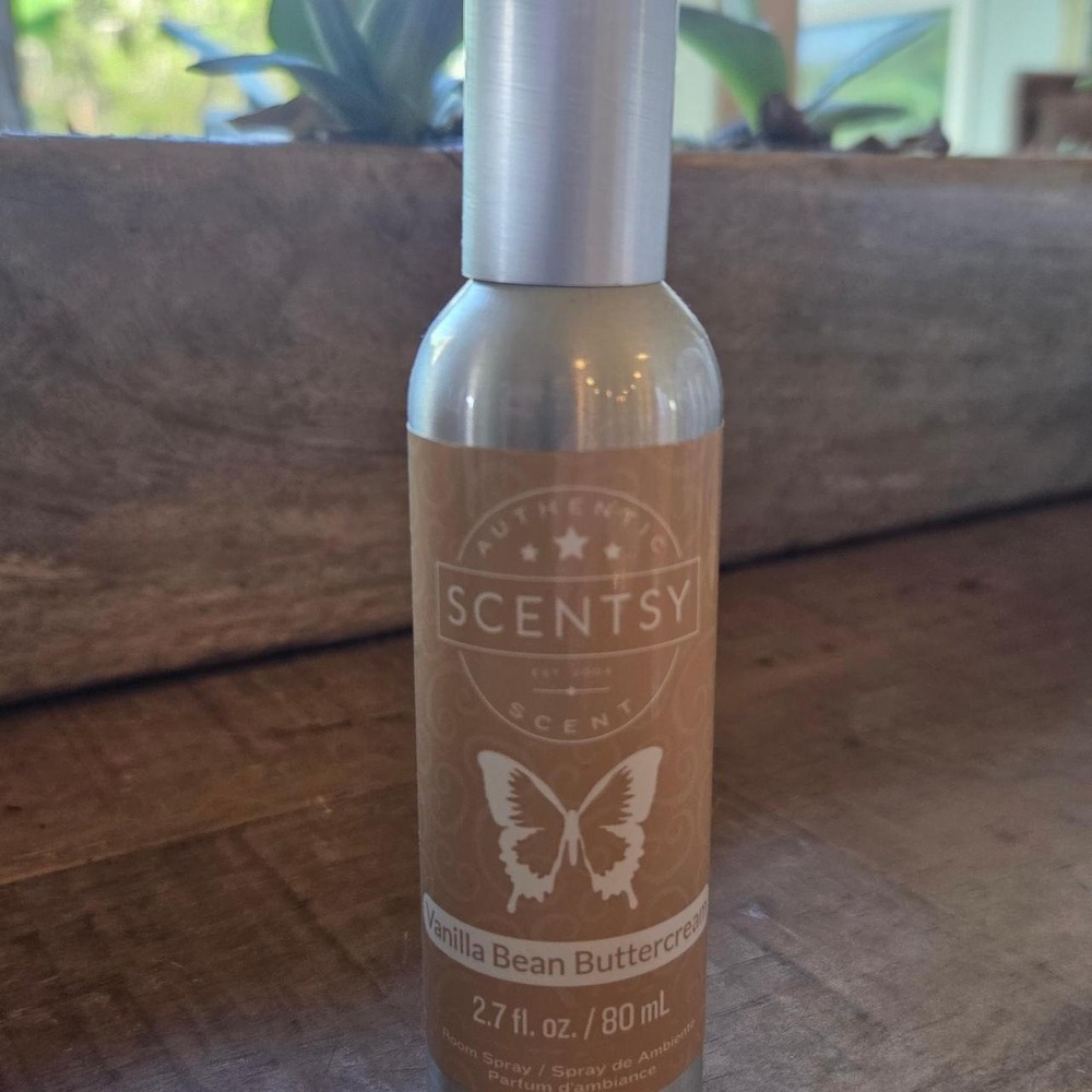Scentsy Vanilla Bean Buttercream room spray